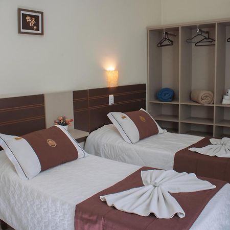Hotel Do Reinildo I Кашуэйра-Паулиста Экстерьер фото