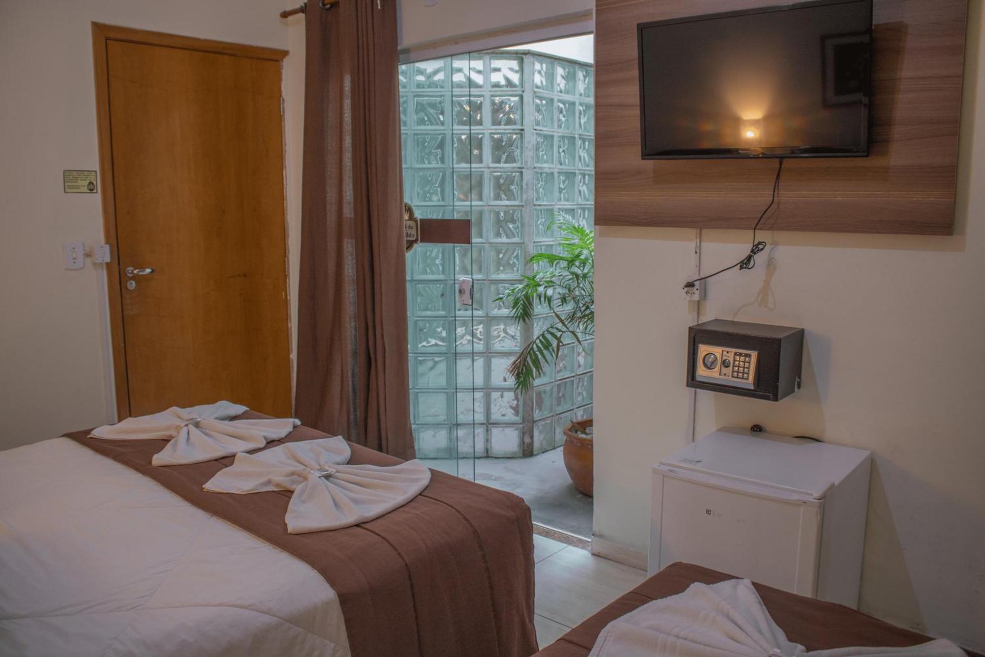 Hotel Do Reinildo I Кашуэйра-Паулиста Экстерьер фото