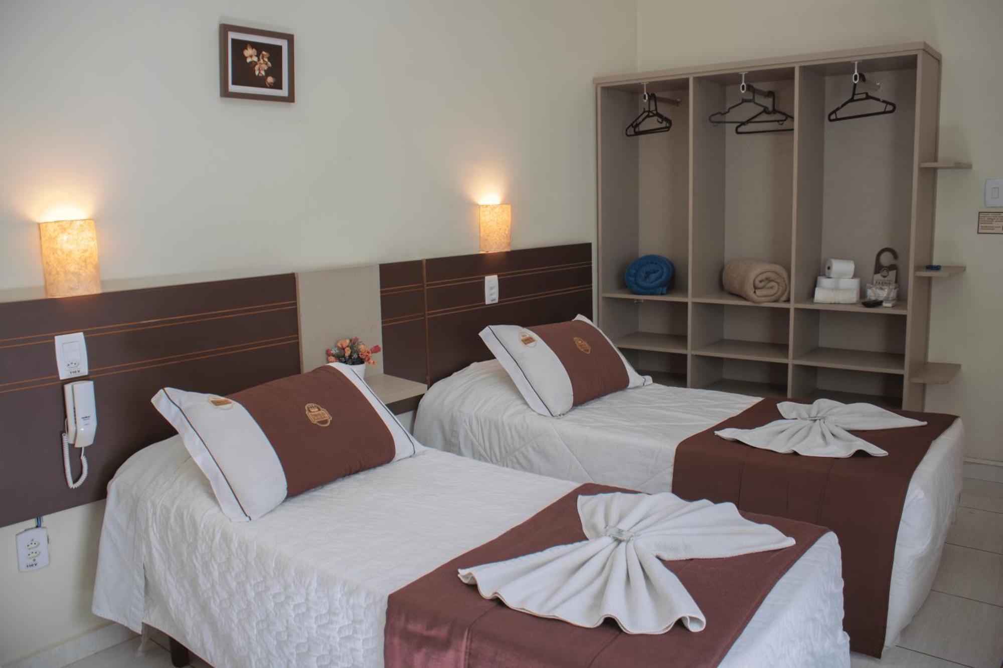 Hotel Do Reinildo I Кашуэйра-Паулиста Экстерьер фото