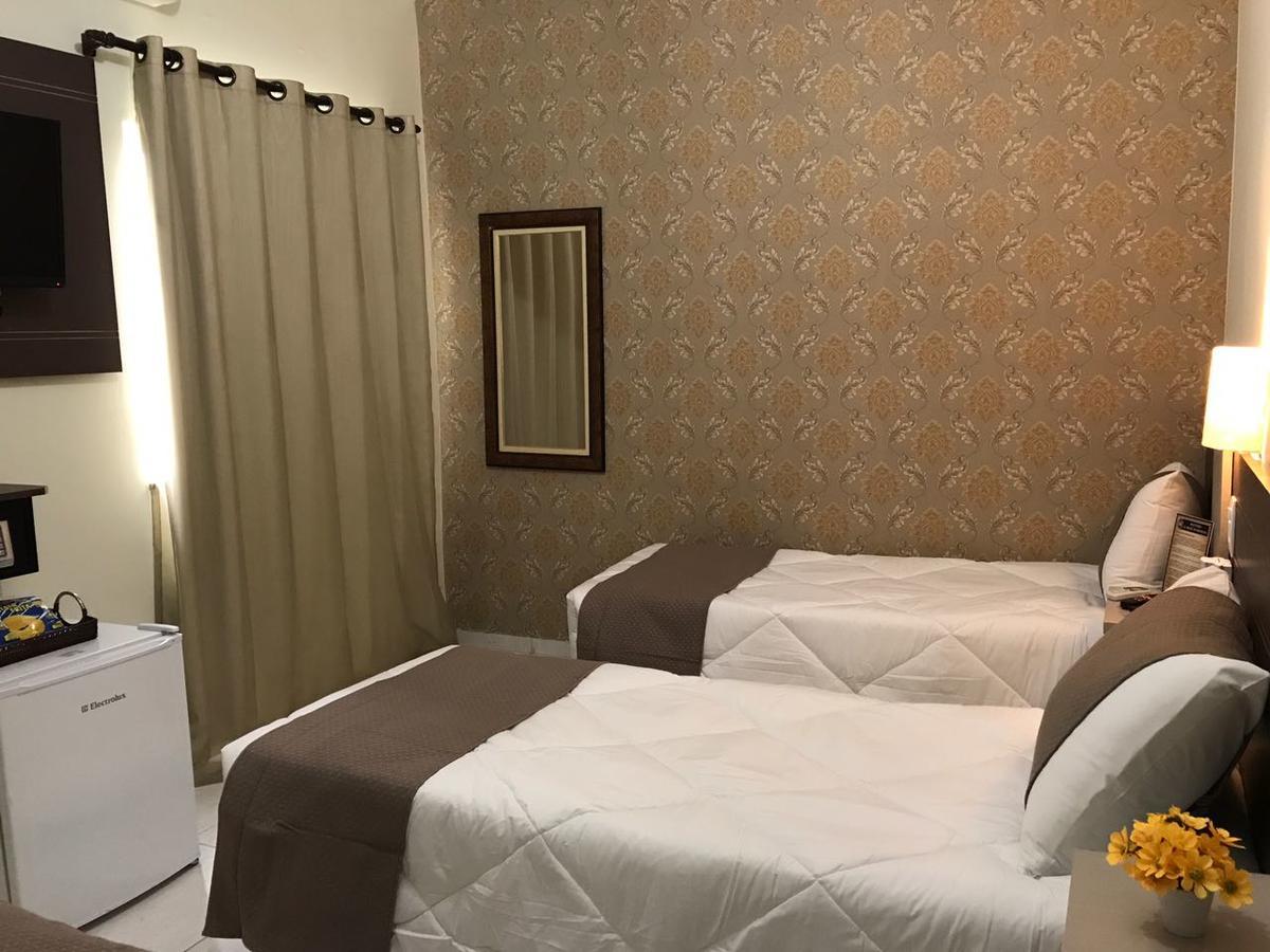 Hotel Do Reinildo I Кашуэйра-Паулиста Экстерьер фото